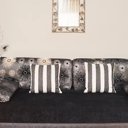 Comfort Apartment *